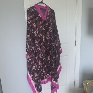 Floral Kaftan / Poncho with Brown And Pink Accents And Applic